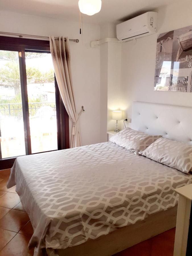 Casa Billarose - Lovely House Overlooking Pool & Walking Distance To The Beach And Restaurants Cabo Roig Zewnętrze zdjęcie