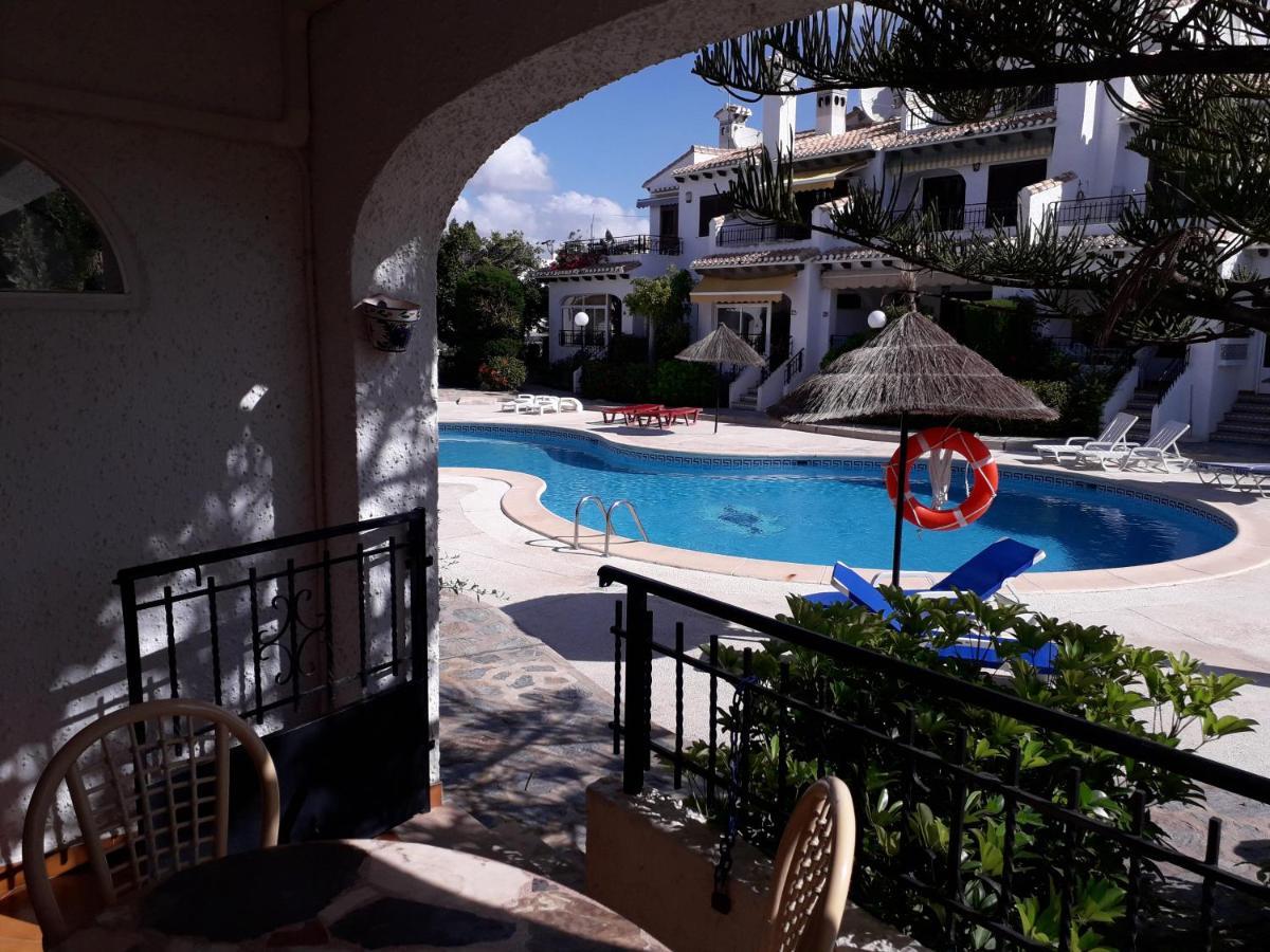 Casa Billarose - Lovely House Overlooking Pool & Walking Distance To The Beach And Restaurants Cabo Roig Zewnętrze zdjęcie