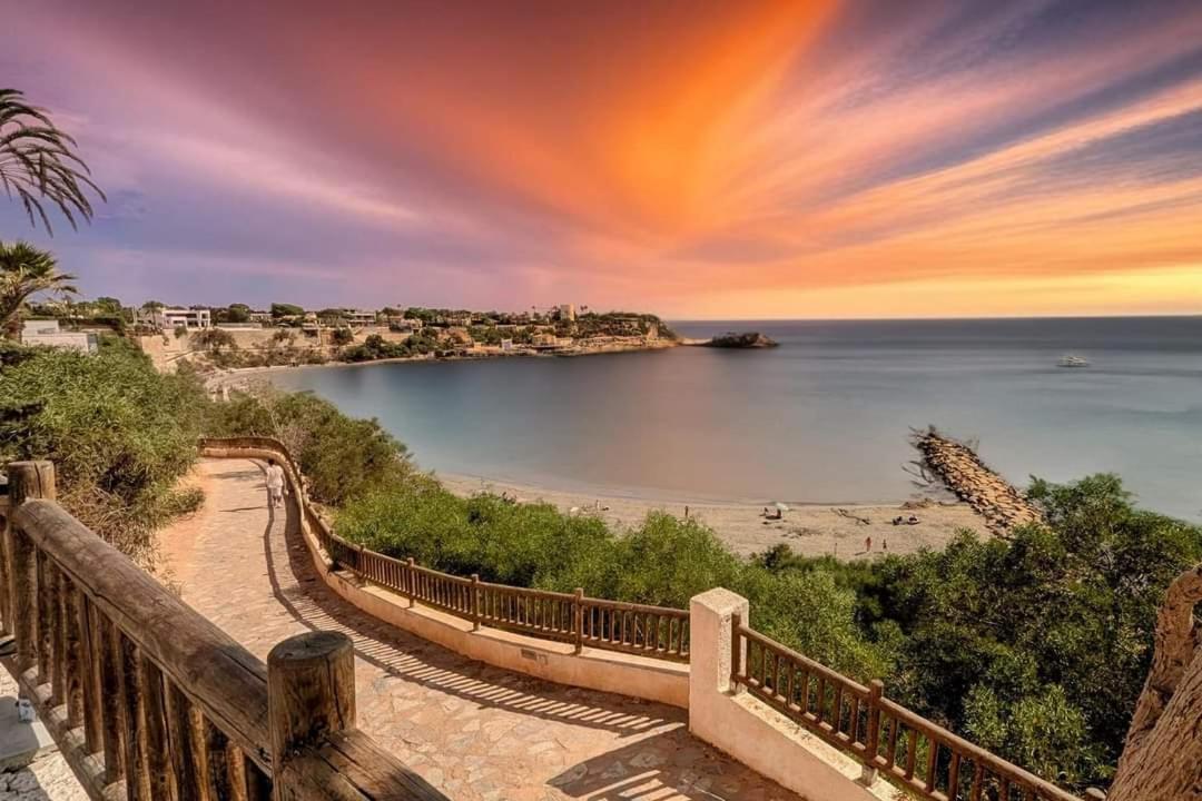 Casa Billarose - Lovely House Overlooking Pool & Walking Distance To The Beach And Restaurants Cabo Roig Zewnętrze zdjęcie