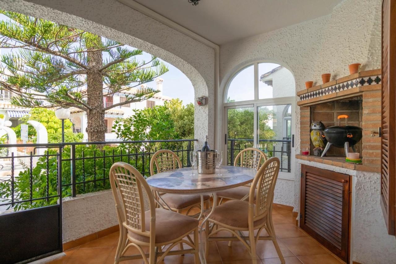 Casa Billarose - Lovely House Overlooking Pool & Walking Distance To The Beach And Restaurants Cabo Roig Zewnętrze zdjęcie